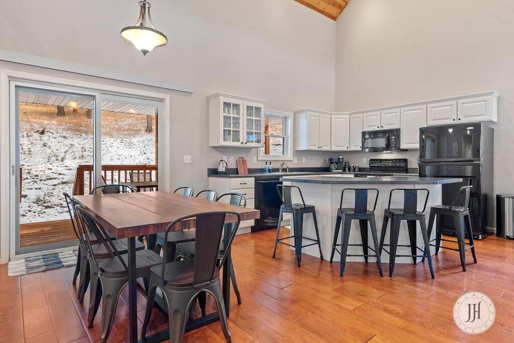 Elk Ridge Fire Place كاستر المظهر الخارجي الصورة